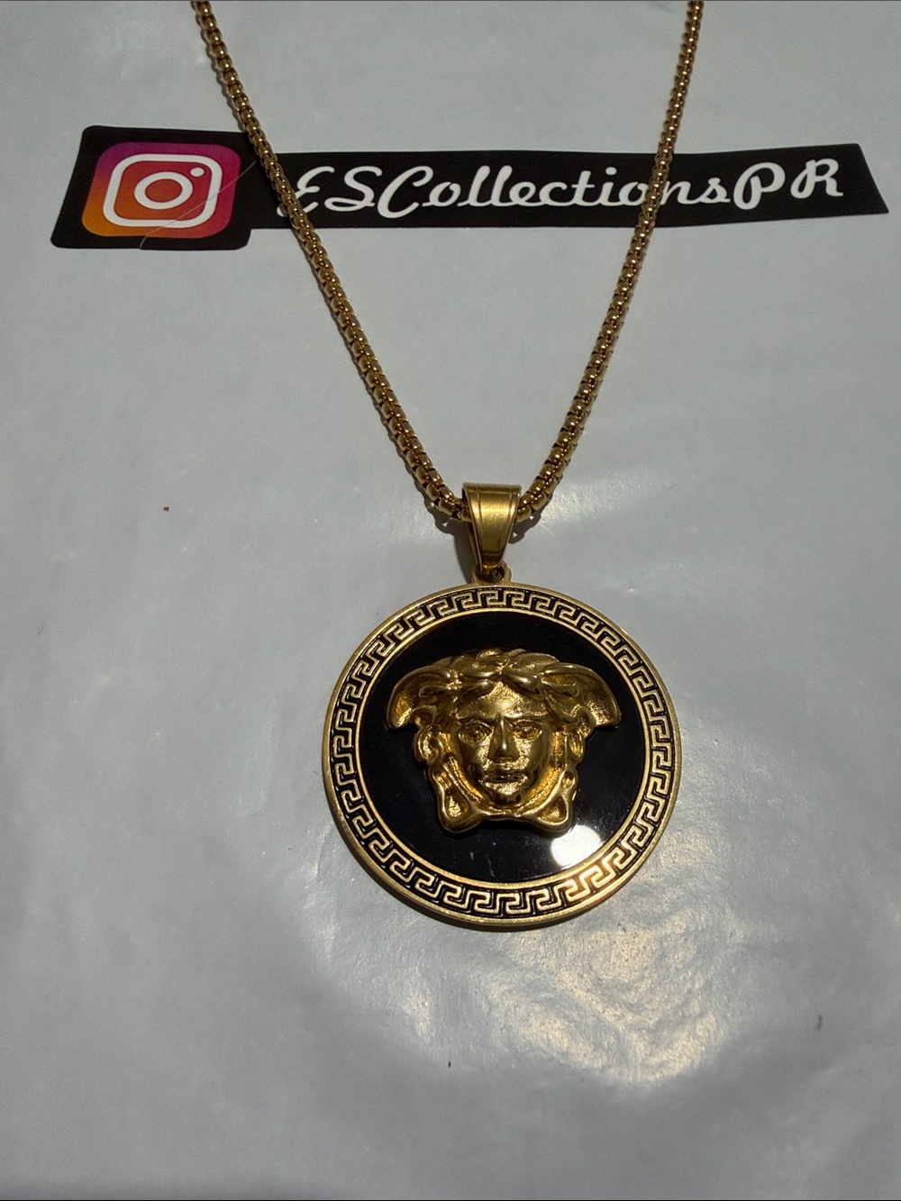 Gold & Black Medallion Pendant Necklace for Men - Luxury Statement
